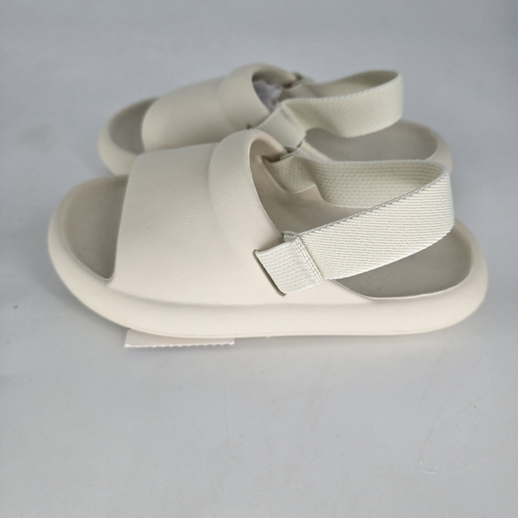 Zara cream sandles sling back rubber lightweight kids size 27 US 10 boy girl - Picture 2 of 5